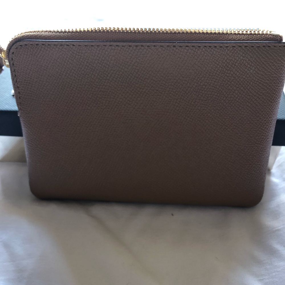 Coach Wristlet, brand new in box (small) - Picture 3 of 5